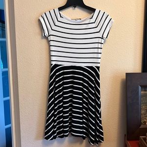 3 for $25 - Ann Taylor LOFT dress - Size XS